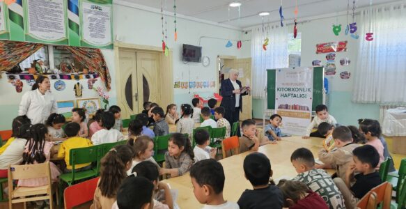 “Bolalikning har oni baxtga yoʻgʻrilsin” ertak tinglaymiz va oʻqiymiz”